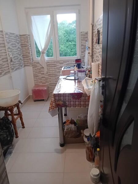 Luica, Ucea, pe str. Uioara,