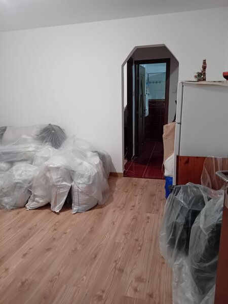 Luica, Ucea, pe str. Uioara,