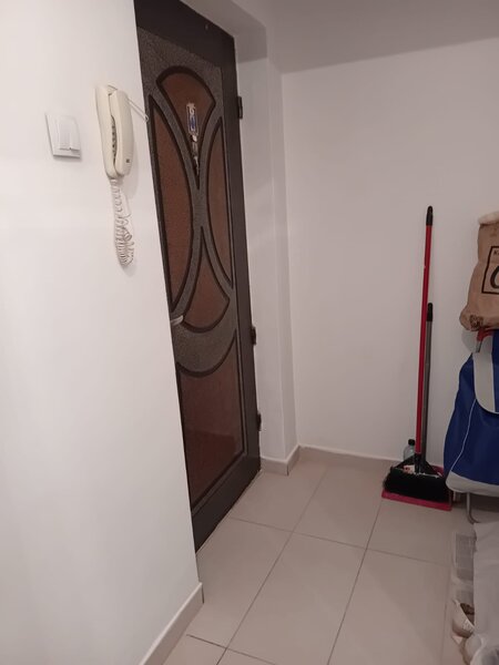 Luica, Ucea, pe str. Uioara,